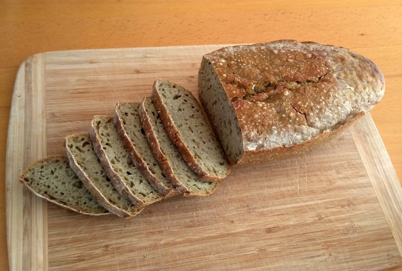 Dinkel-Rosinagewürz-Brot